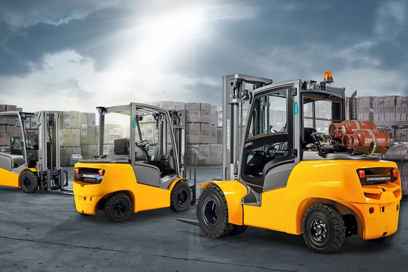 Forklift Kiralama mı, Satın Alma mı? Çerkezköy'deki İşletmeler İçin En Doğru Seçim Hangisi?